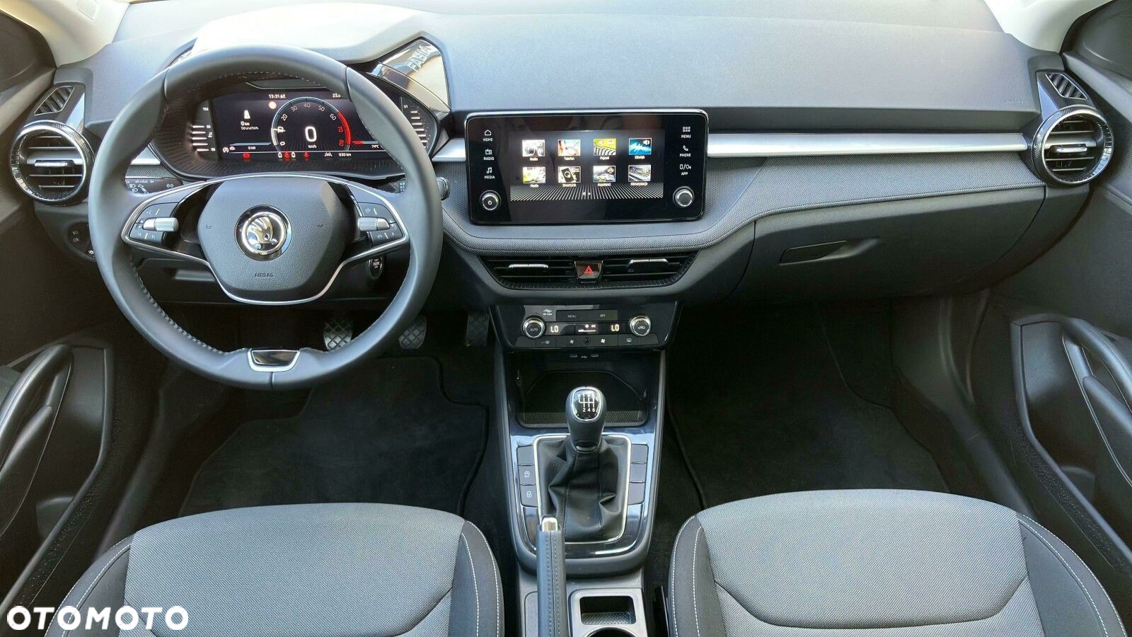 Skoda Fabia - 12
