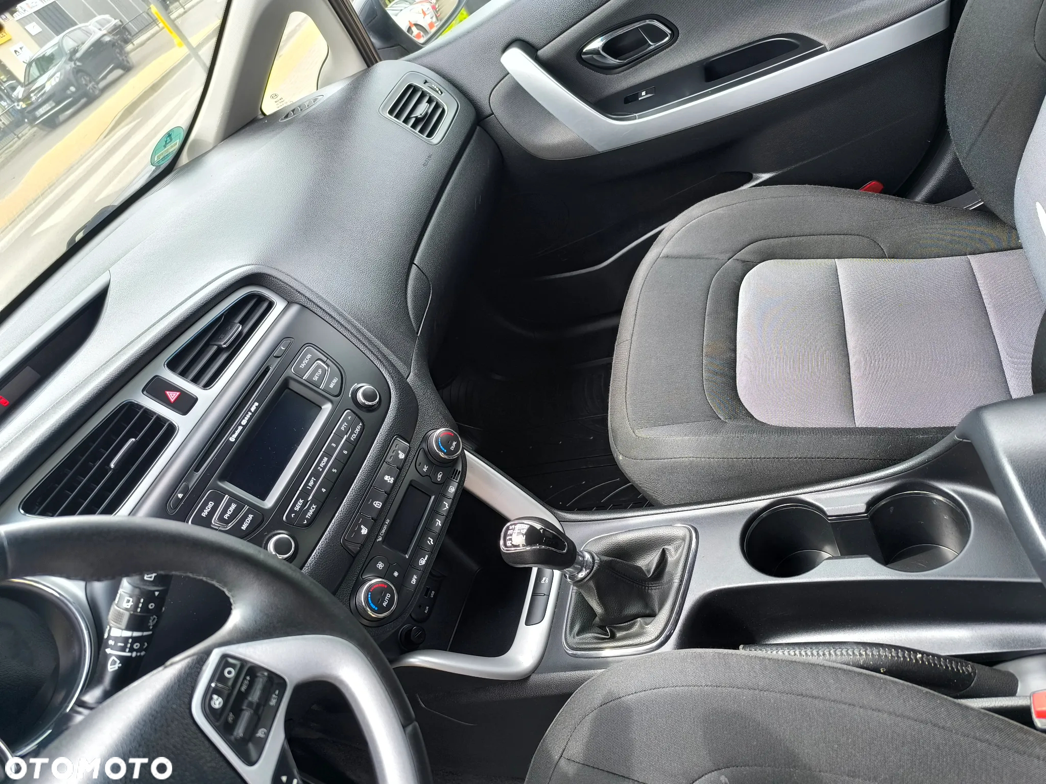 Kia Ceed 1.6 CRDi 128 SW Vision - 9