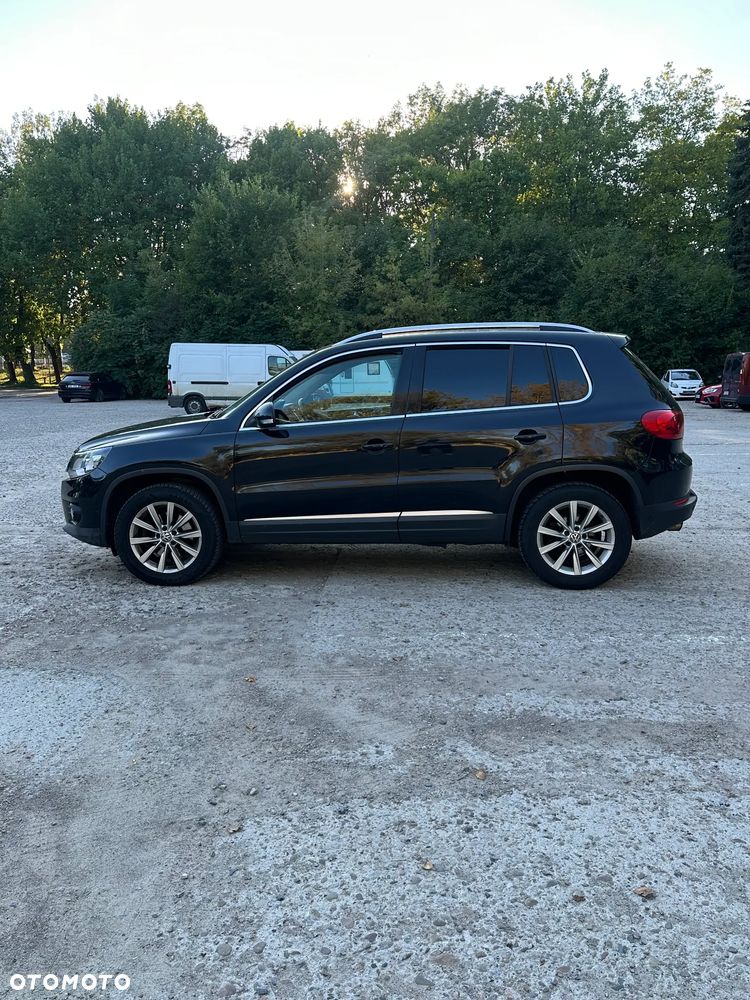 Volkswagen Tiguan 2.0 TDI DPF BlueMotion Technology Sport & Style - 8