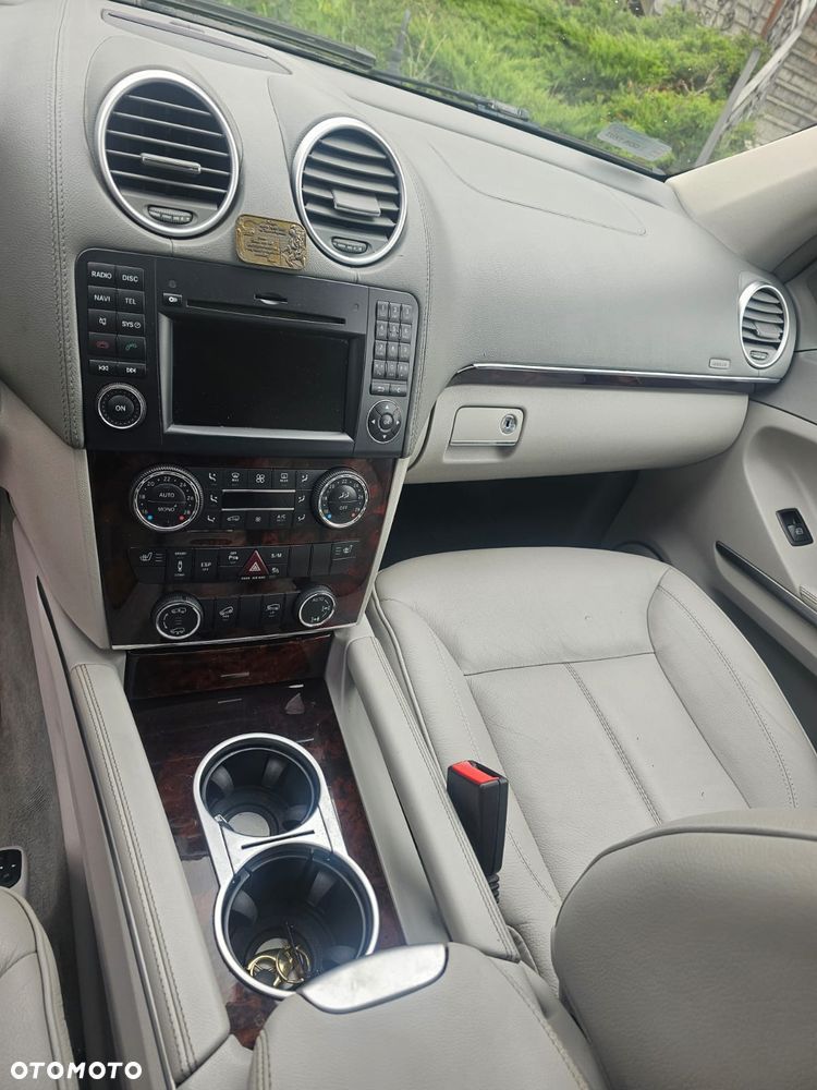Mercedes-Benz GL 450 CDI - 4