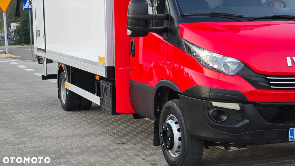 Iveco IVECO DAILY 72C18 3.0 180KM DMC 7200 ❗❗ MODEL 2019 / CARRIER XARIOS 500 / MROŹNIA +32 -32 / ZABUDOWA JEGGER 10 EP / GRUBA ŚCIANA / WINDA BAR 1000KG / NAVI / KAMERA COFANIA / RADAR  / SERWIS ASO / ŁADOWNOŚĆ 3600KG❗❗ JAK NOWY❗❗ - 10