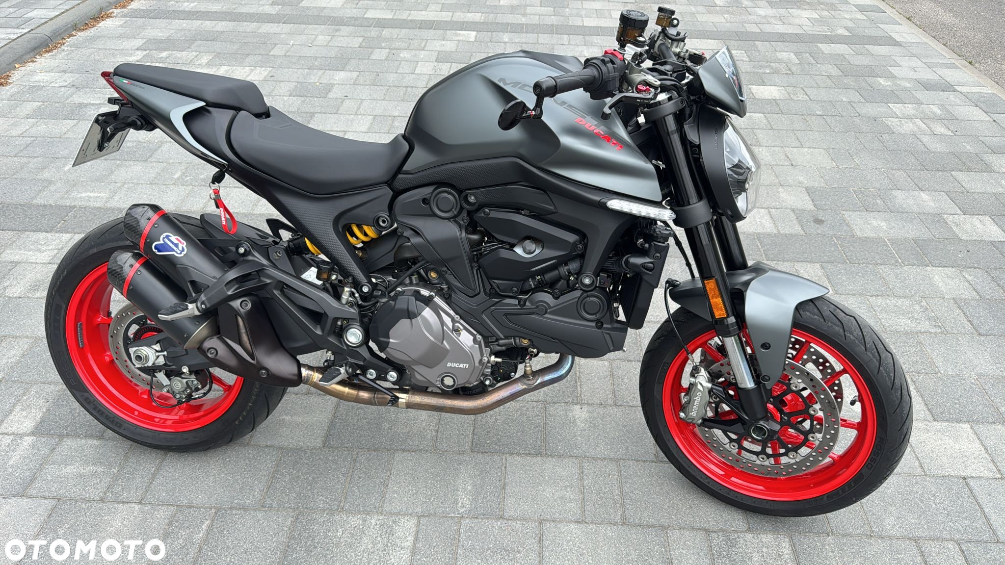 Ducati Monster - 8