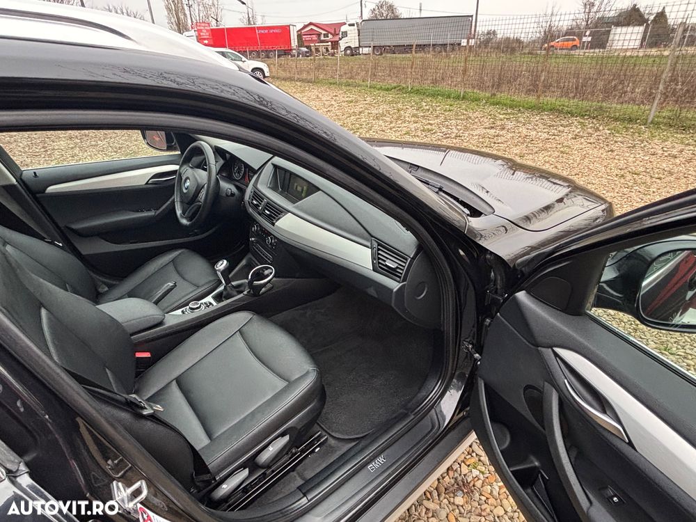 BMW X1 xDrive20d xLine - 25