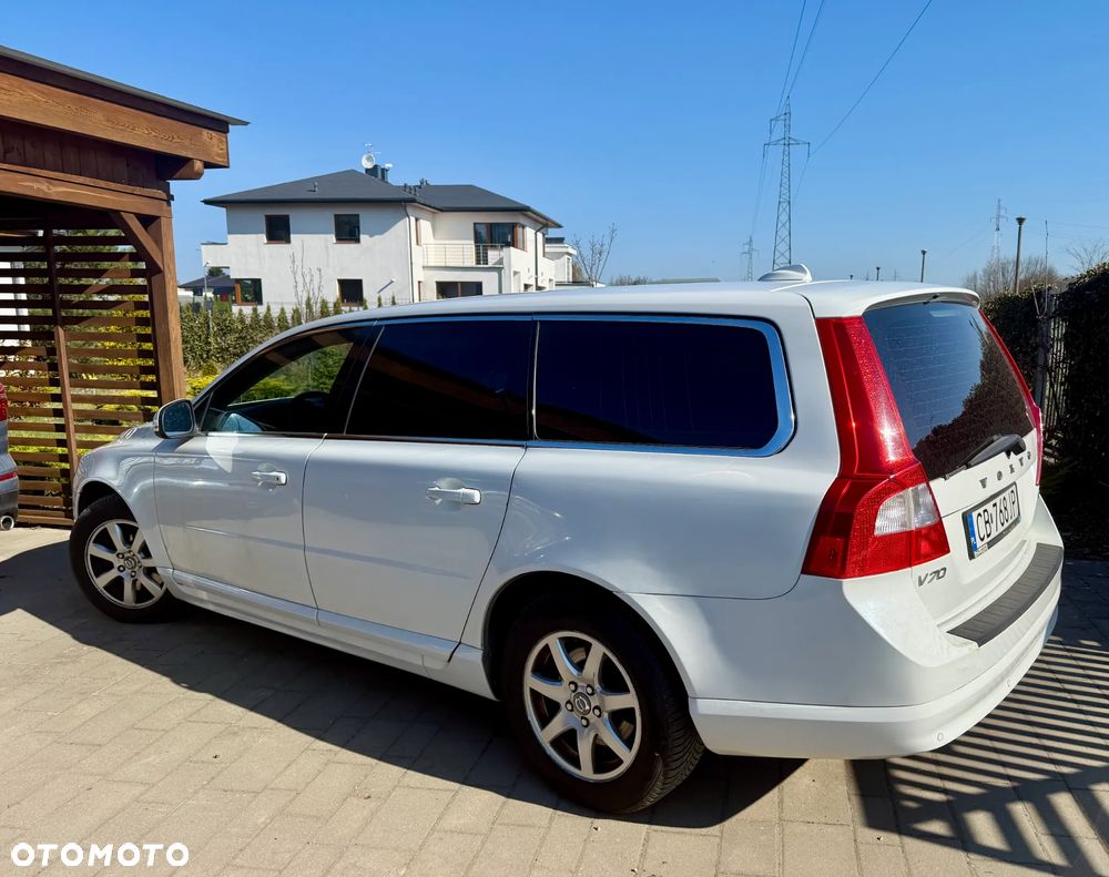 Volvo V70 D3 Kinetic - 4