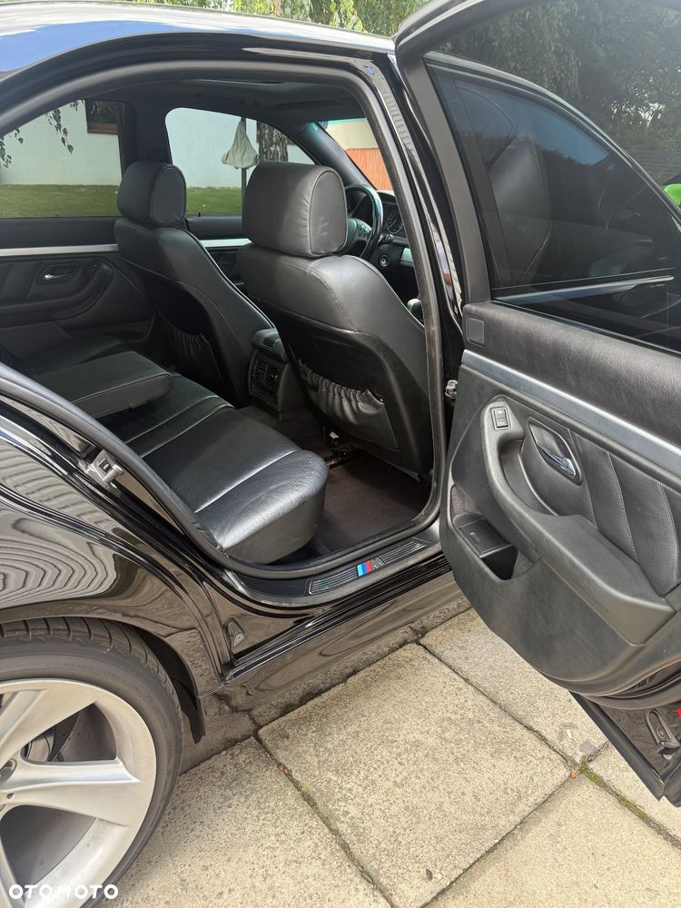 BMW Seria 5 - 14