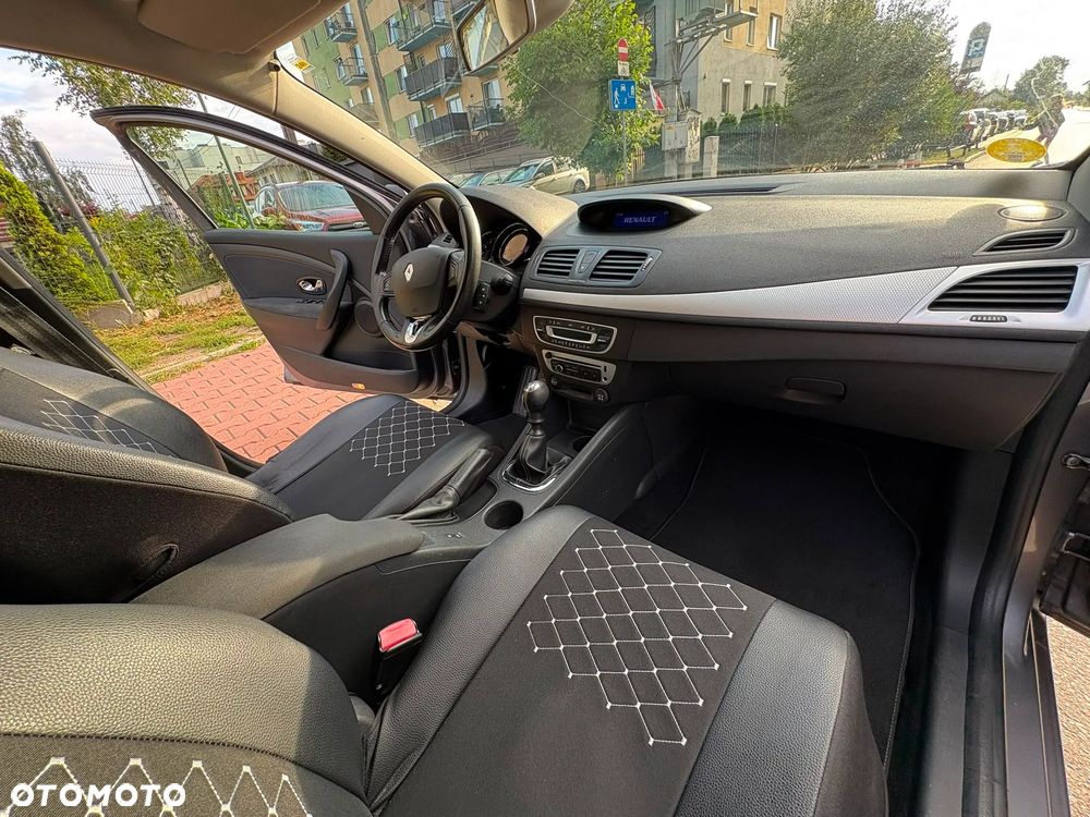 Renault Megane 1.5 dCi Dynamique - 7