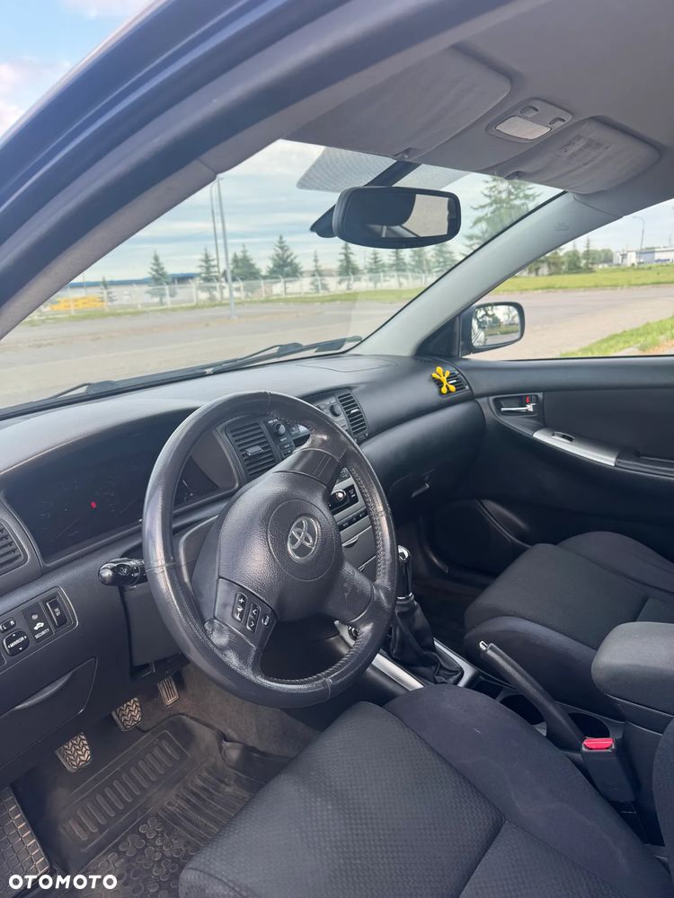 Toyota Corolla 1.6 VVT-i Prestige - 9