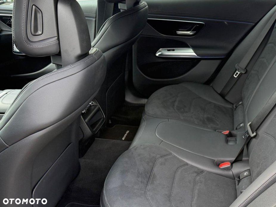 Mercedes-Benz Klasa E - 14