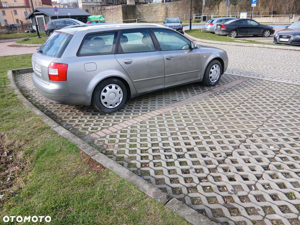 Audi A4 Avant - 3