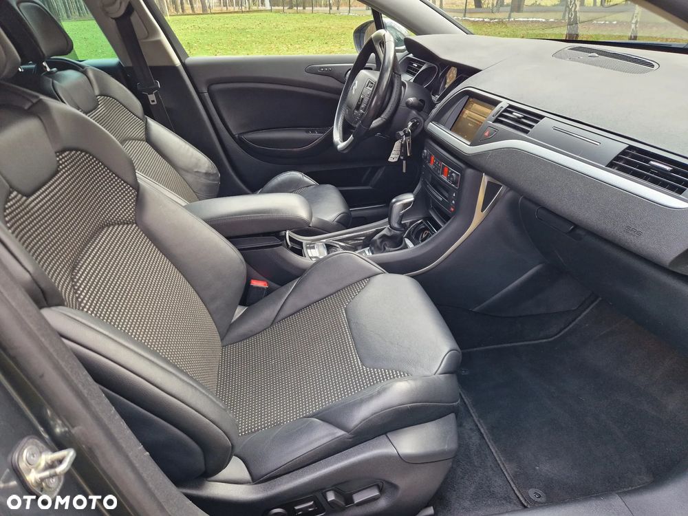 Citroën C5 BlueHDi 180 S&S EAT6 Cross - 24