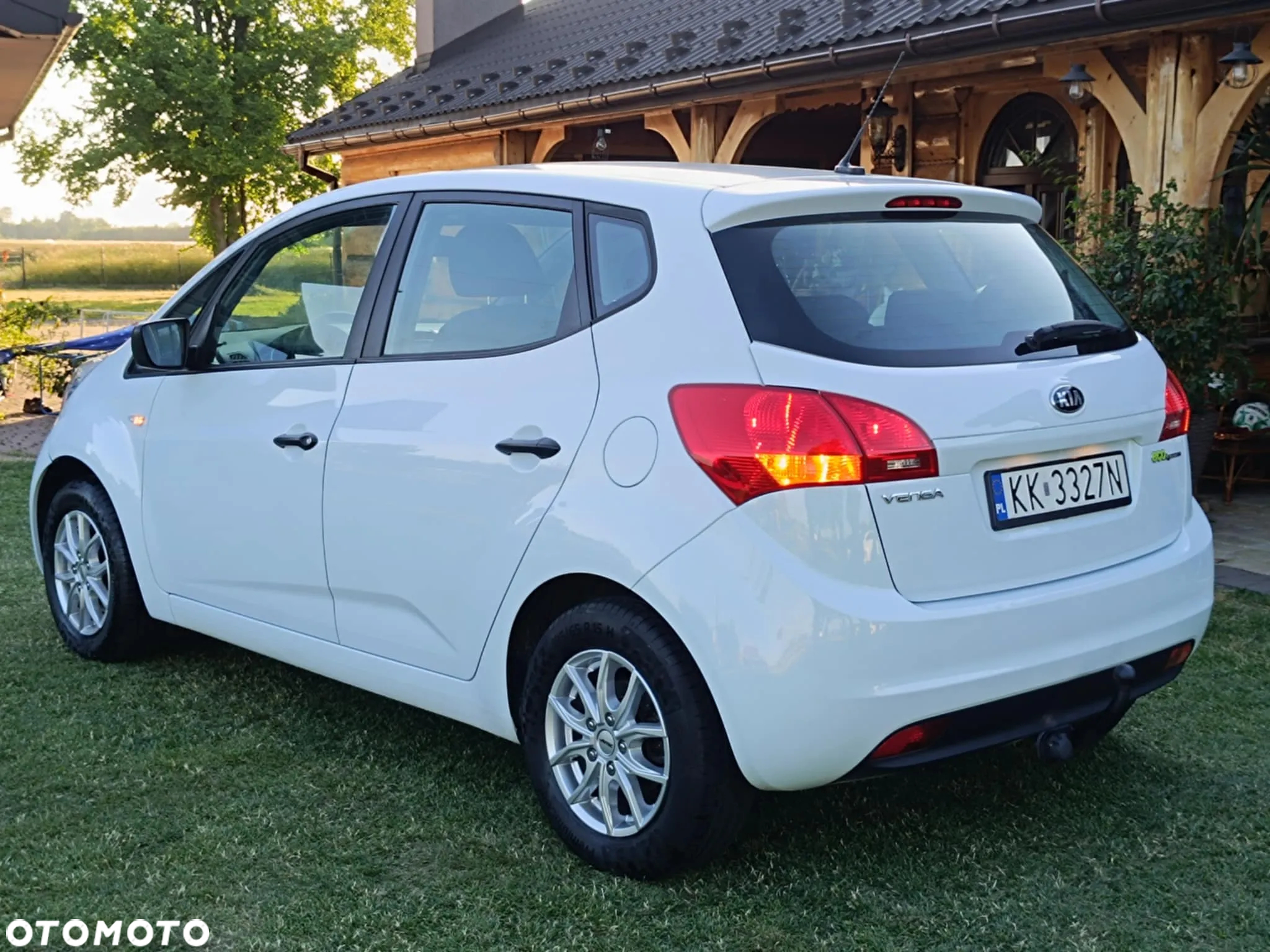 Kia Venga - 3