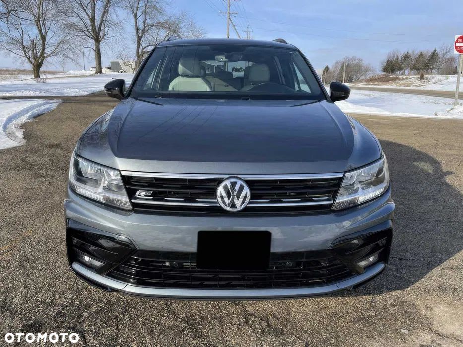 Volkswagen Tiguan - 2