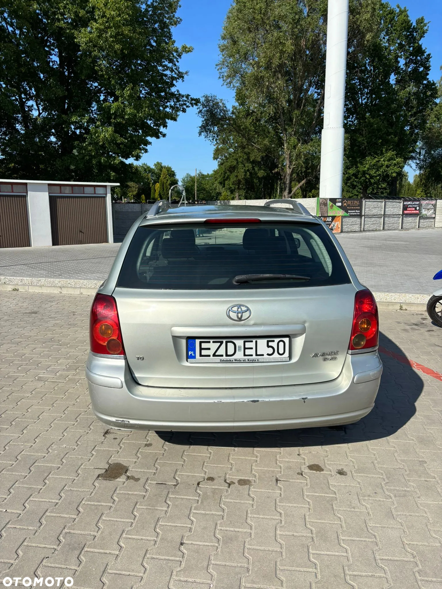 Toyota Avensis - 6