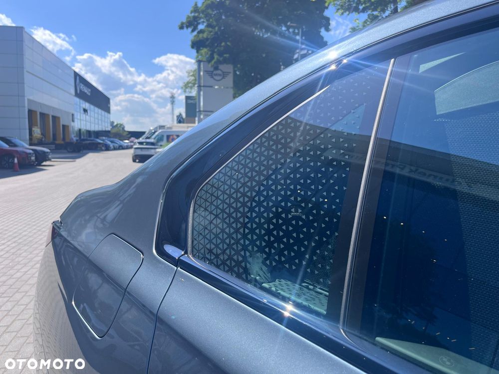 BMW Seria 7 740d xDrive mHEV sport - 37