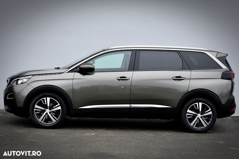 Peugeot 5008 PureTech 130 EAT8 Stop & Start Allure Business-Paket - 7