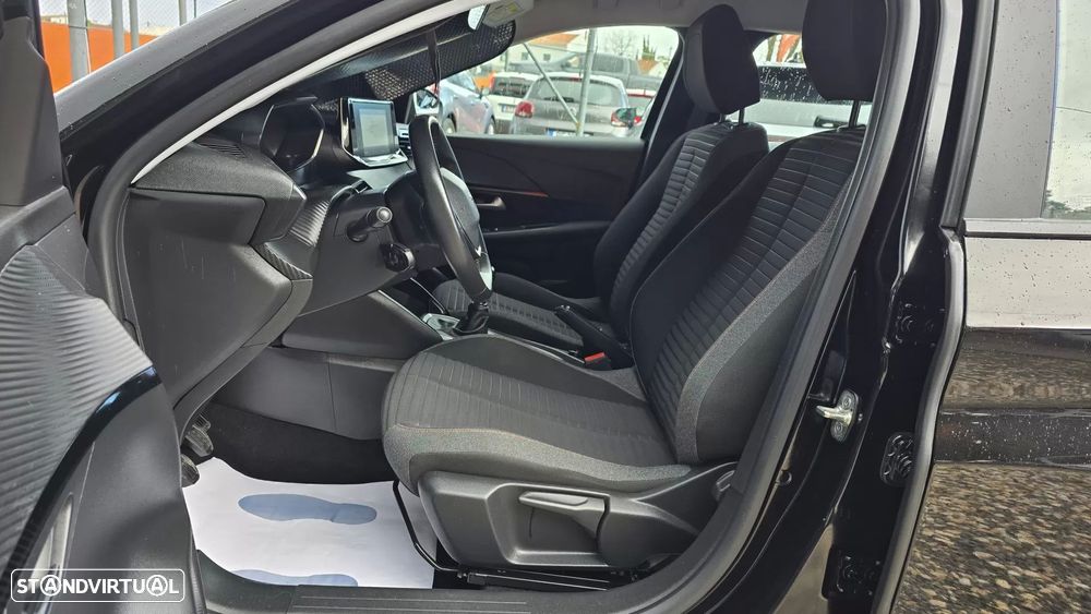 Peugeot 208 1.2 PureTech Active Pack - 11