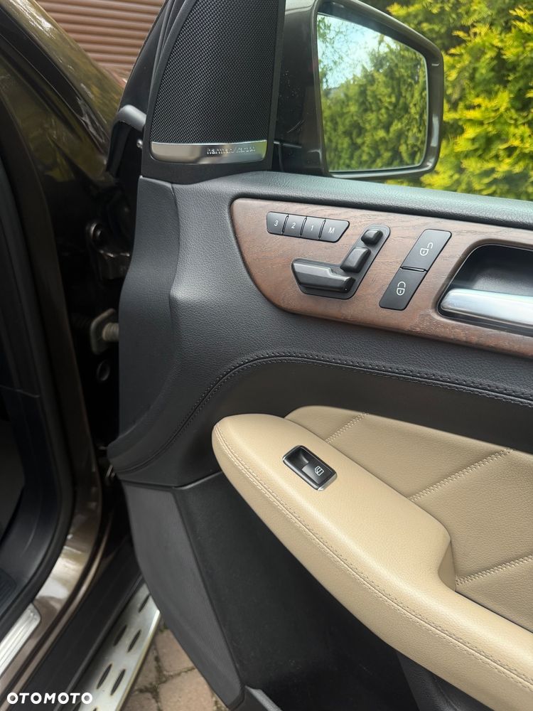 Mercedes-Benz GL 350 BlueTEC 4-Matic - 17