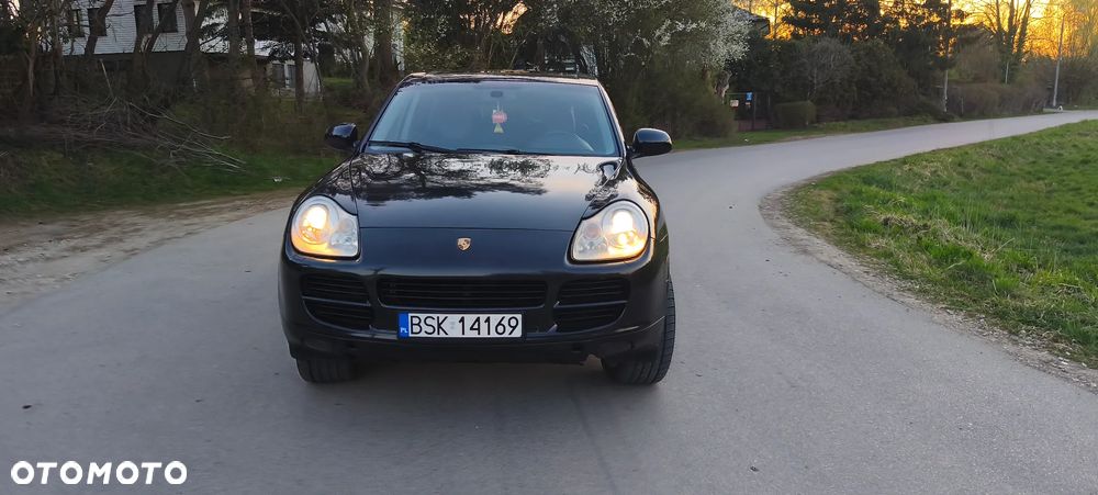 Porsche Cayenne - 19