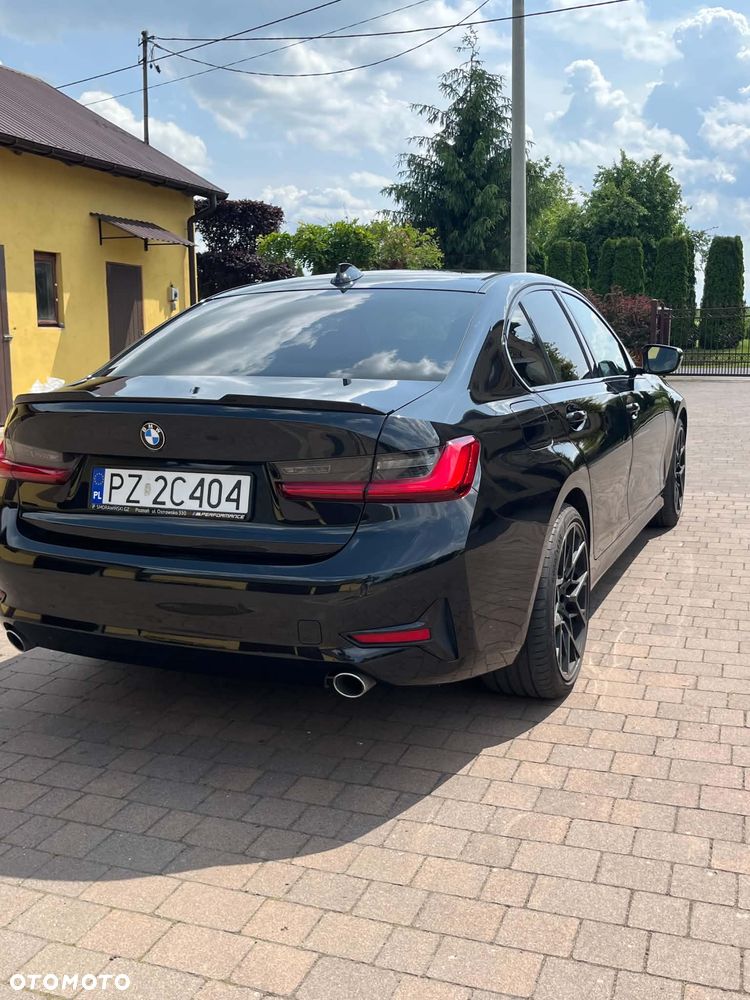 BMW Seria 3 318d - 3