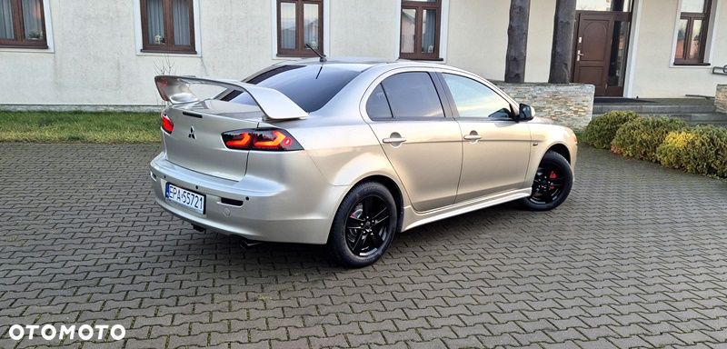 Mitsubishi Lancer 1.6 Intense - 1