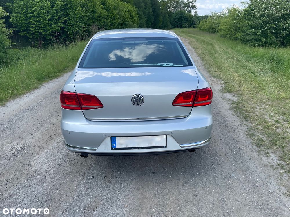 Volkswagen Passat - 3
