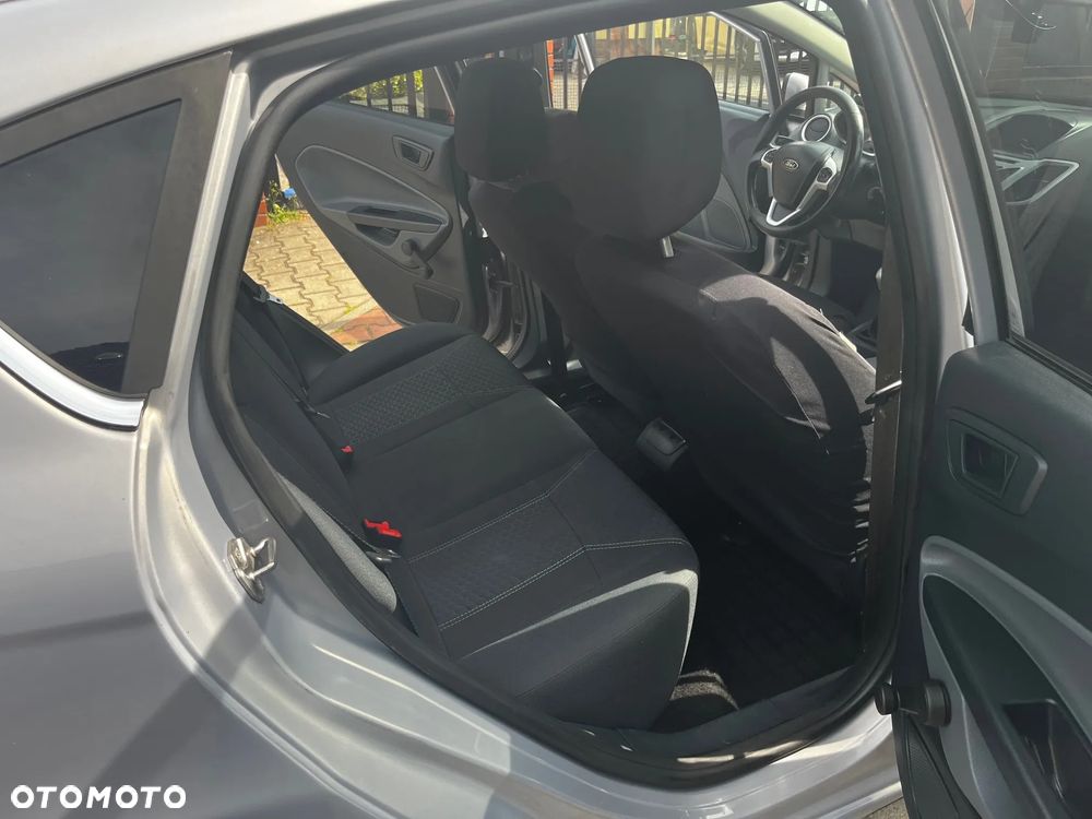 Ford Fiesta 1.4 TDCi Platinium X - 17
