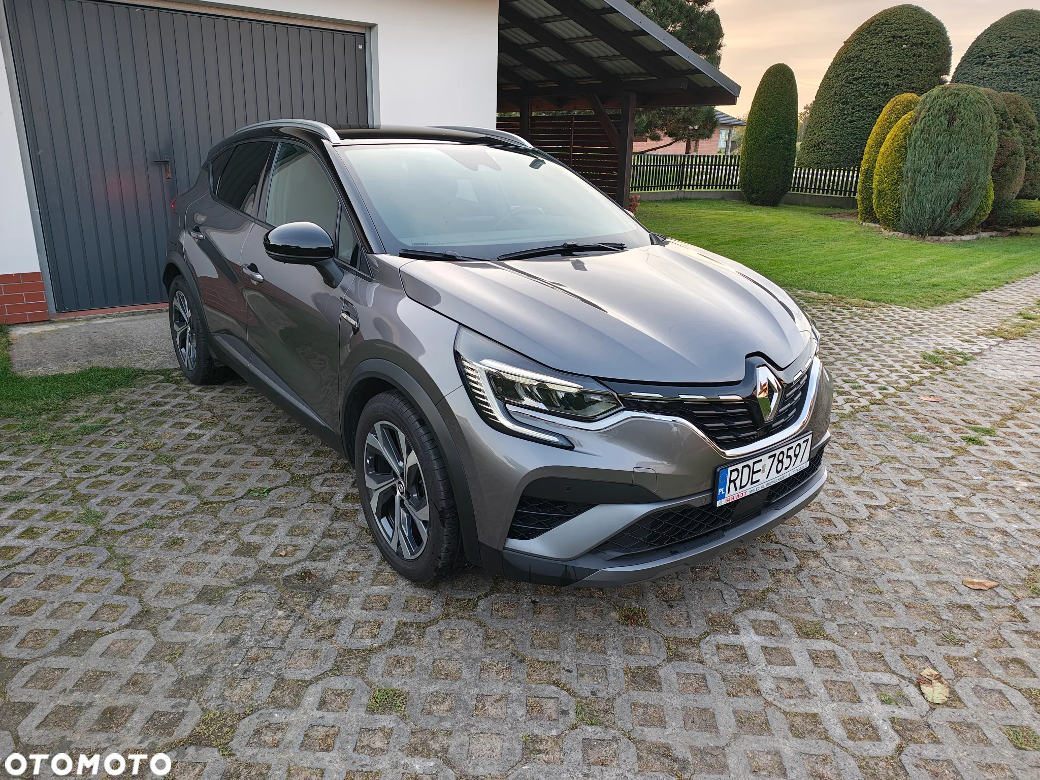 Renault Captur 1.3 TCe Intens EDC - 3