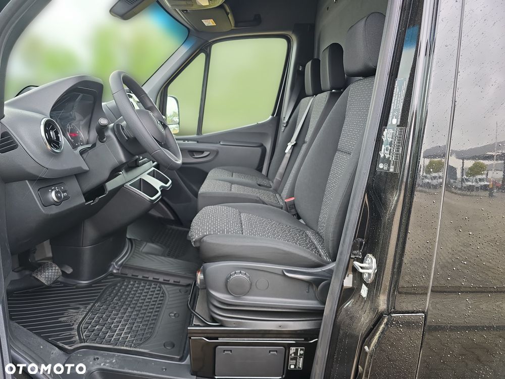 Mercedes-Benz Sprinter 317 CDI Long PRO 9G-Tronic 907.635 14m3 - 13