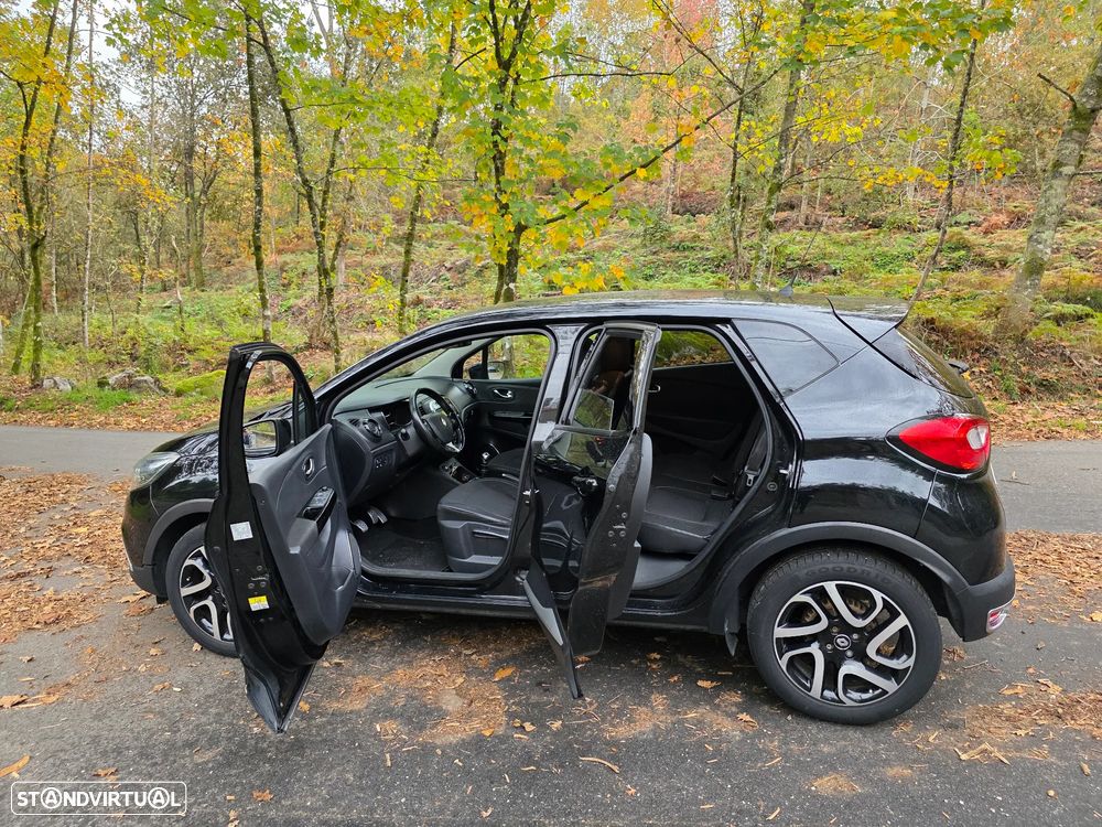 Renault Captur ver-1-5-dci-exclusive-xmod - 23