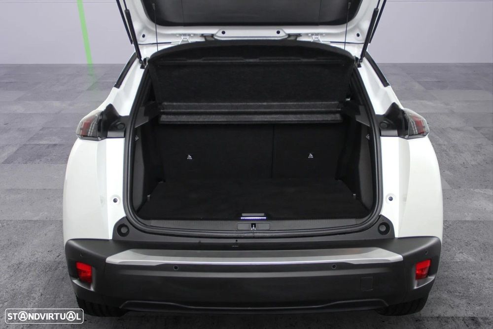 Peugeot e-2008 - 14