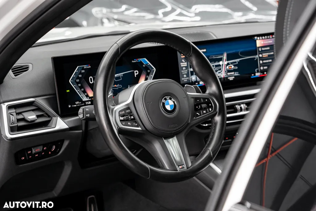BMW Seria 3 320d Aut. M Sport - 31