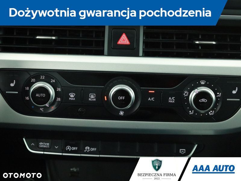 Audi A4 Limousine - 12