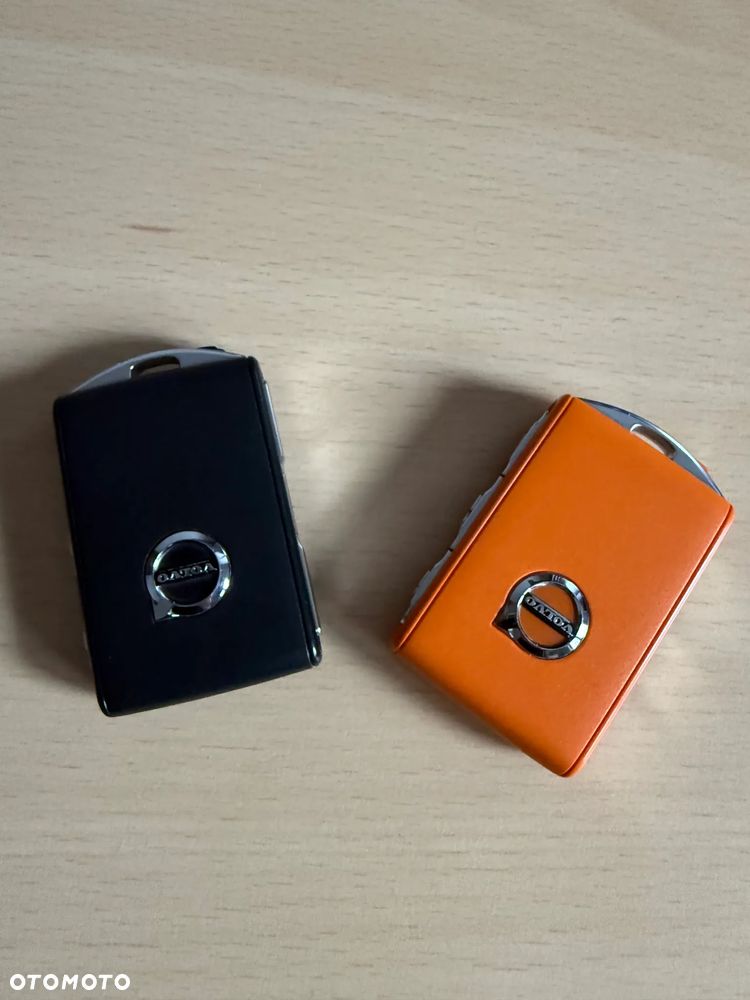 Volvo XC 60 B4 B R-Design - 16