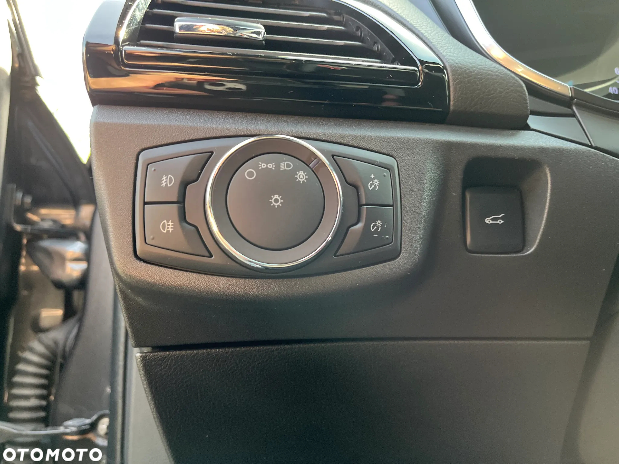 Ford Mondeo - 20