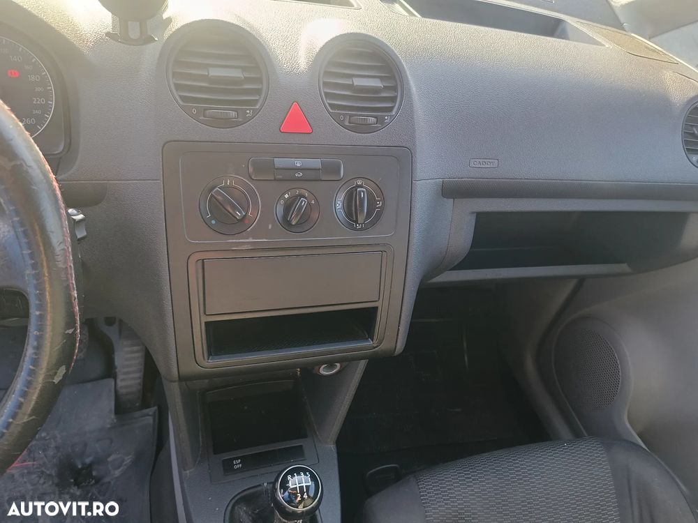 Volkswagen Caddy - 9