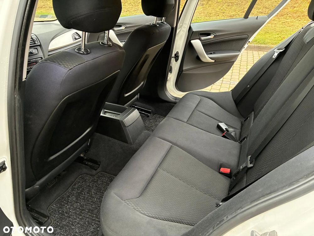 BMW Seria 1 114d - 5