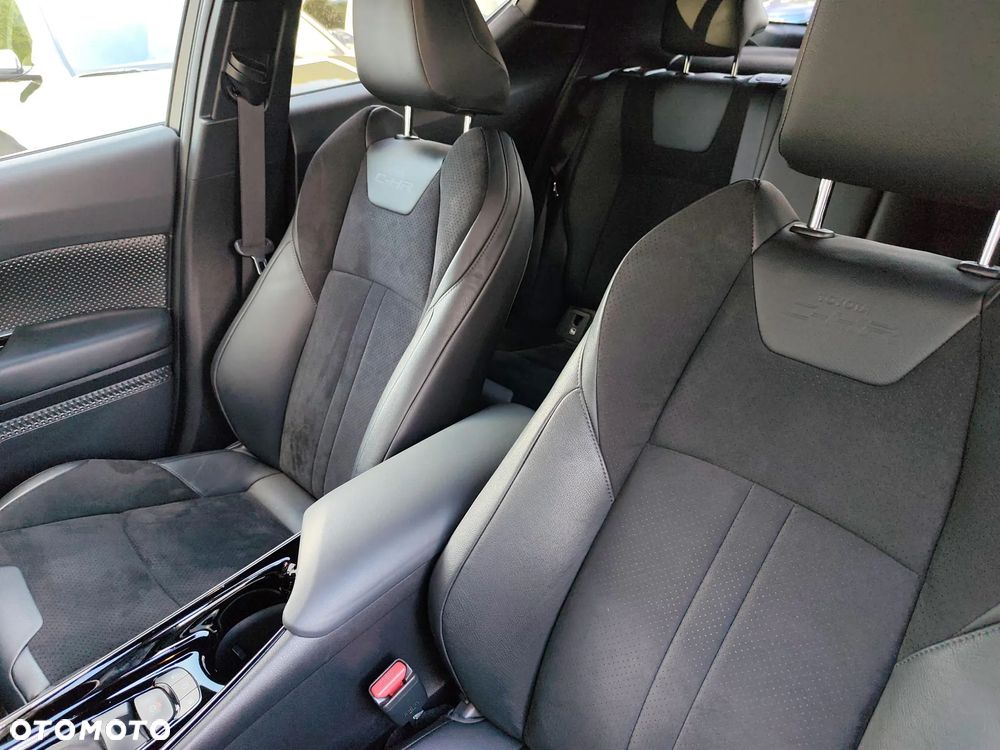 Toyota C-HR 1.8 Hybrid GPF Executive - 11