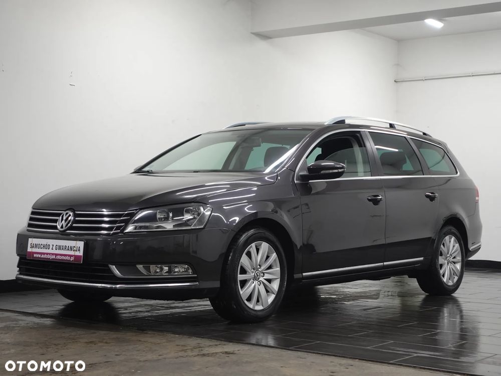 Volkswagen Passat 2.0 Blue TDI SCR Highline - 13
