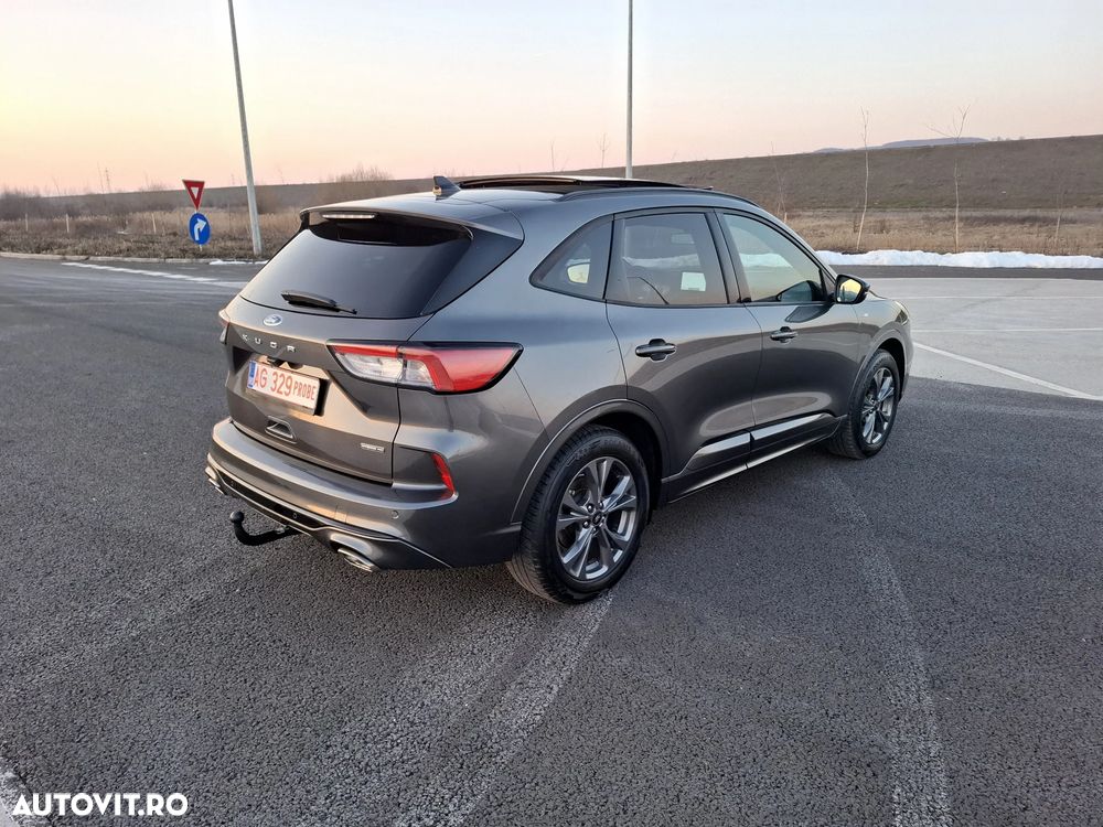 Ford Kuga - 3