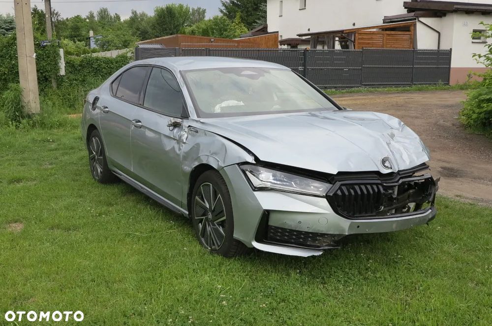 Skoda Superb 2.0 TSI Sportline DSG - 1