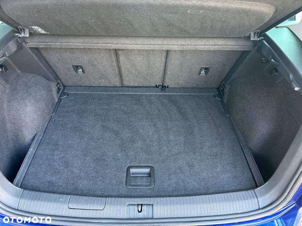 Volkswagen Golf Sportsvan - 27