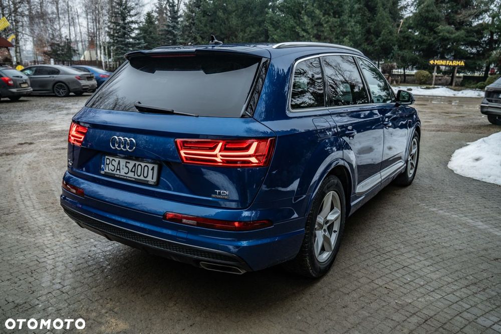 Audi Q7 - 3