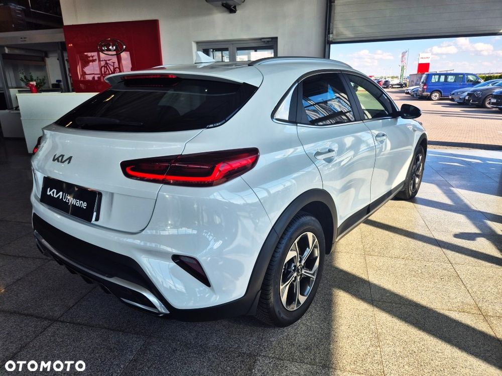 Kia XCeed 1.5 T-GDI M - 12