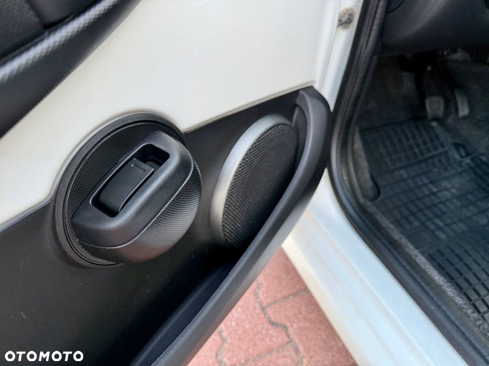 Toyota Aygo Multi Mode Connect - 31