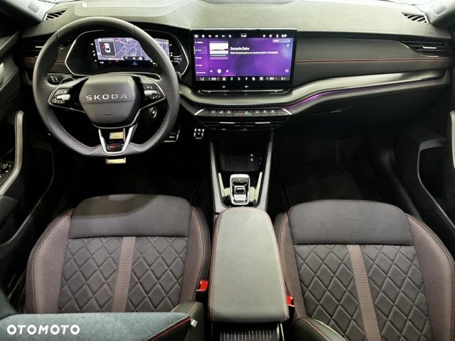 Skoda Octavia 2.0 TSI RS DSG - 21