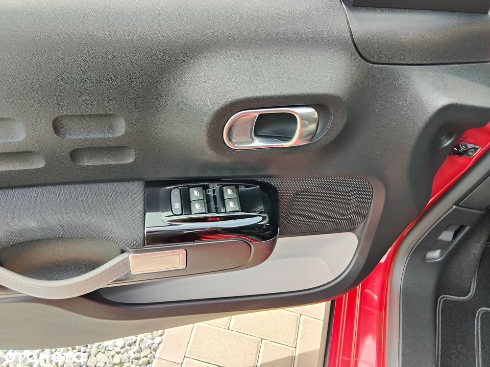 Citroën C3 Pure Tech 110 S&S SHINE - 10