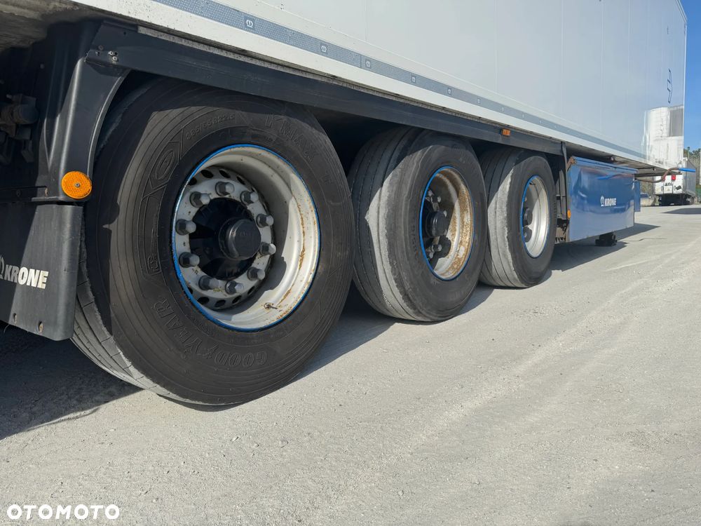 Krone SD Carrier Vector 1950 Doppelstock - 4