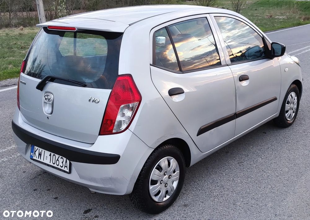 Hyundai i10 1.1 - 4