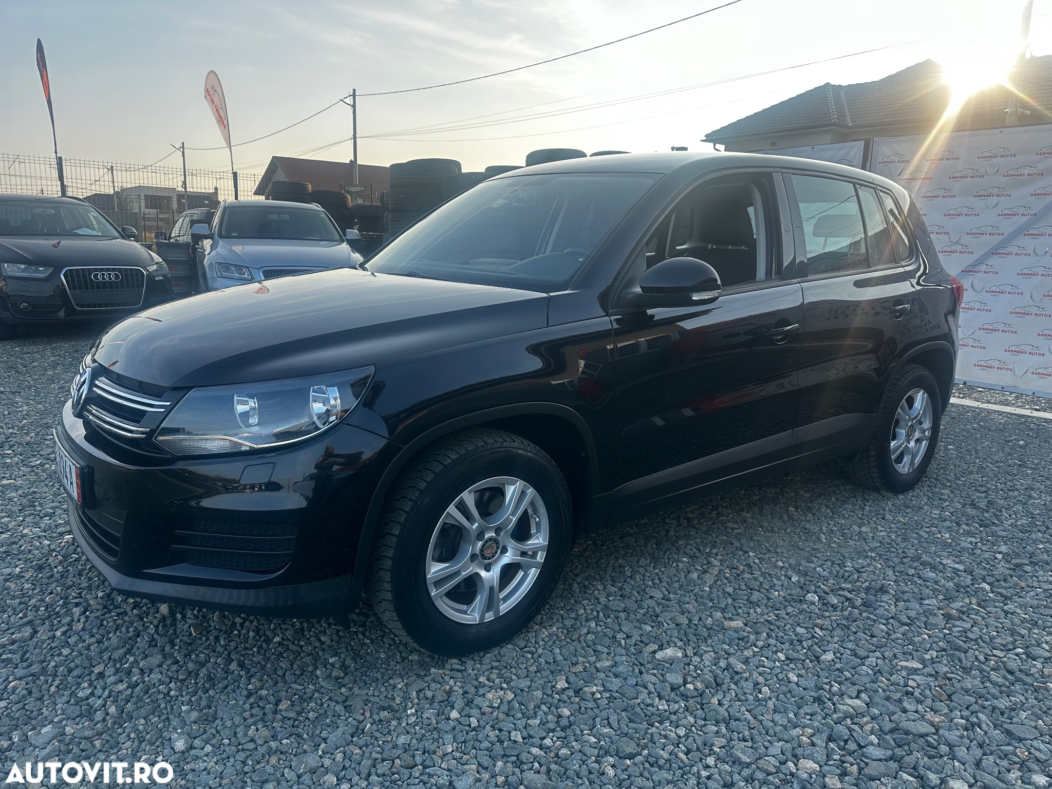 Volkswagen Tiguan 1.4 TSI BlueMotion Technology Exclusive - 4