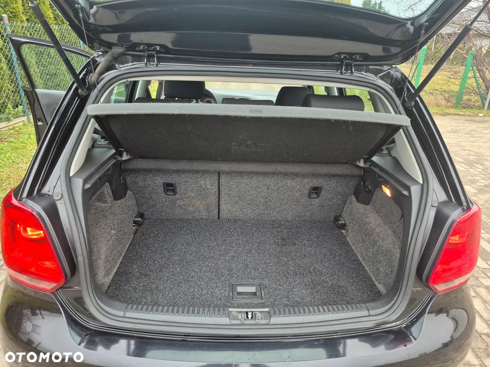 Volkswagen Polo - 16